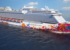 m/s Genting Dream, Dream Cruises